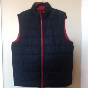 GAP men’s reversible vest